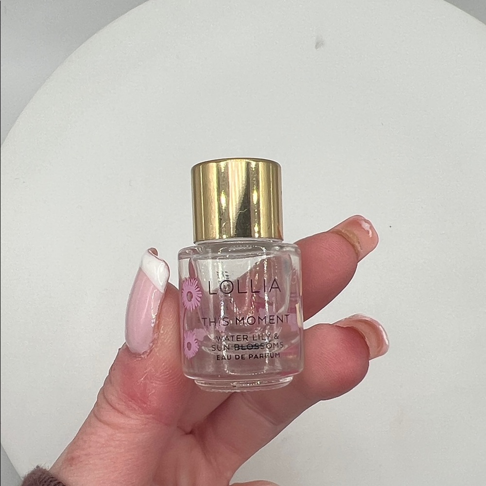 Lollia This Moment Dabber Water Lily and Sun Blossoms 3.6ml .125oz